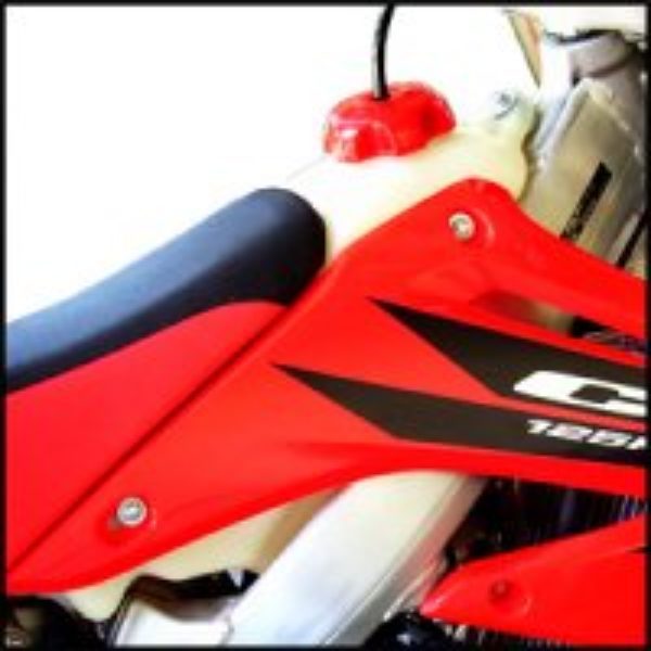 CR250R (02-08) and CR125R (02-07) Stock Tank #11484