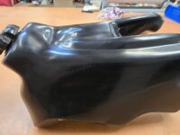 XR650R (ALL) 4.3 GAL. #11406 BLEMISH