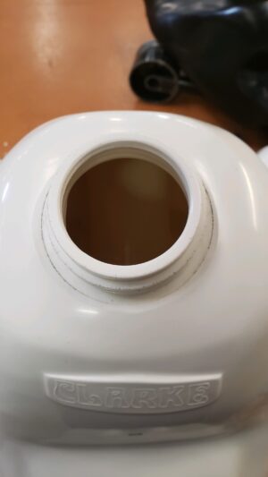 XR250R (86-95) 4.2 GAL. #11307 (Blemish)